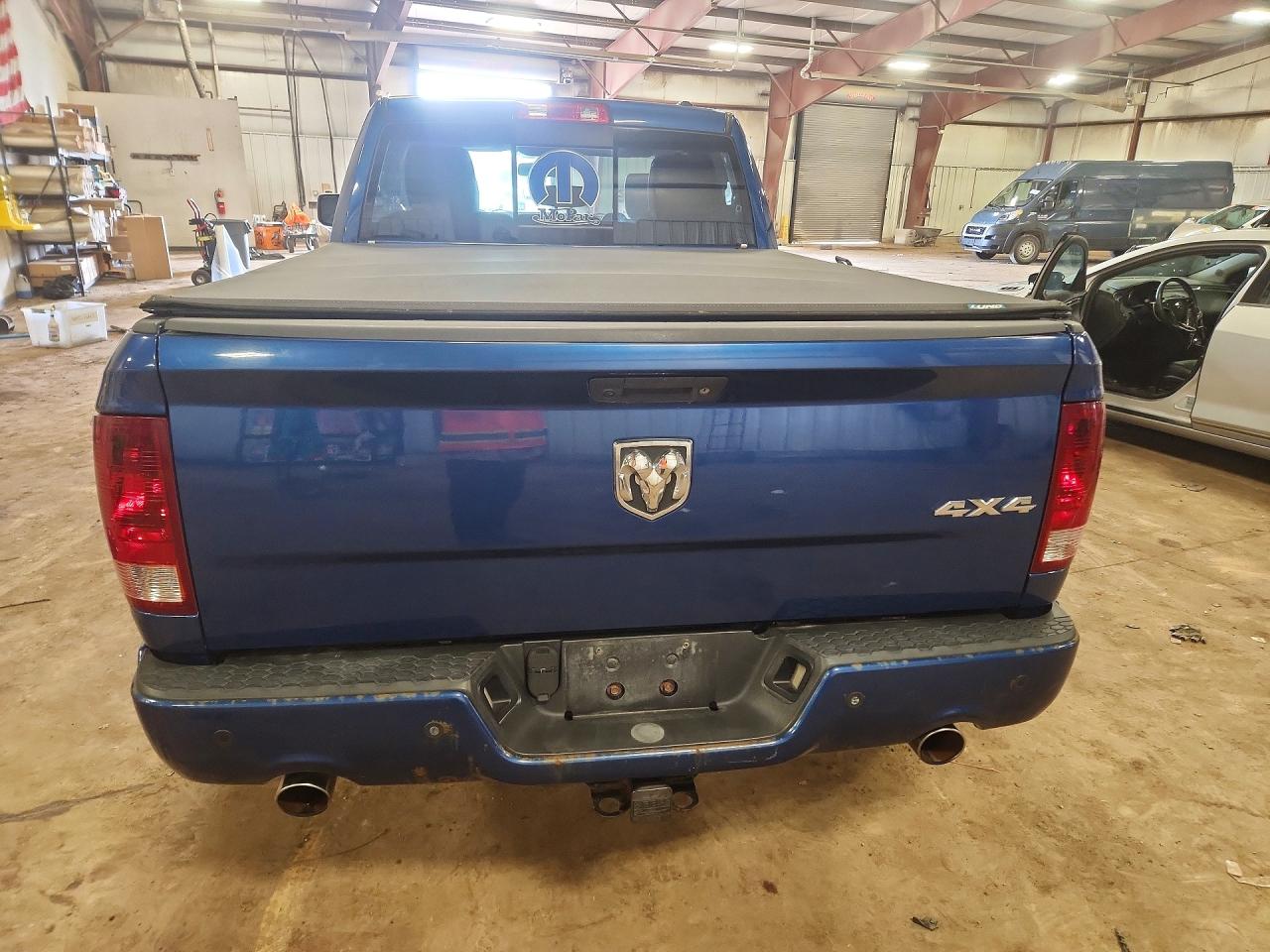2011 DODGE RAM 1500 photo 16