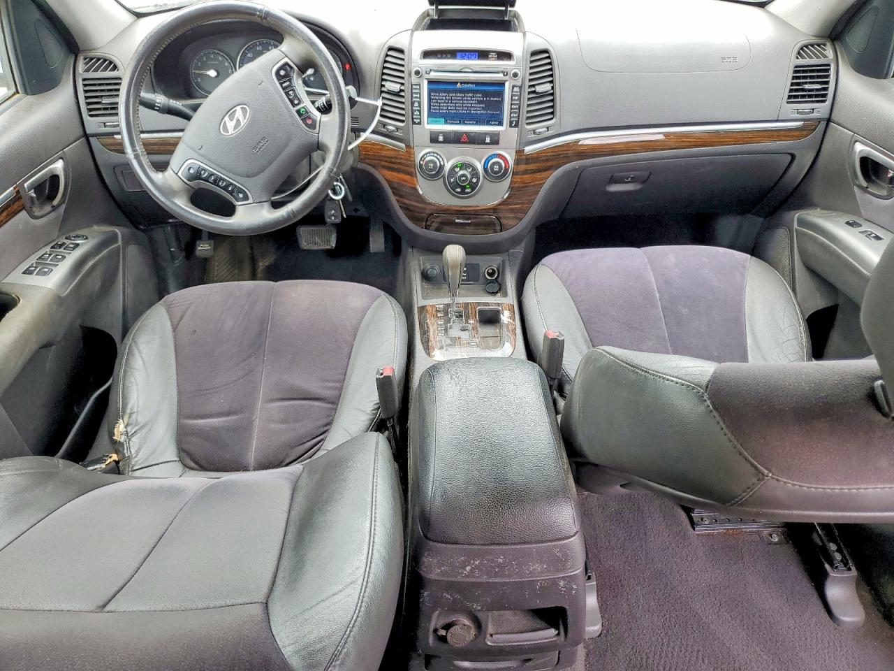 2011 HYUNDAI SANTA FE SE photo 15