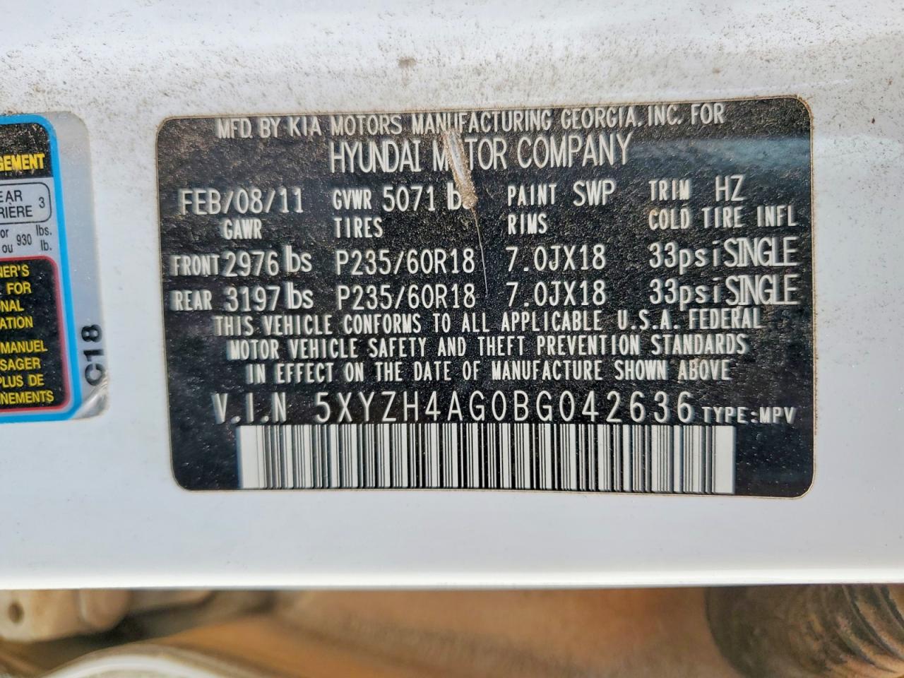 2011 HYUNDAI SANTA FE SE photo 25