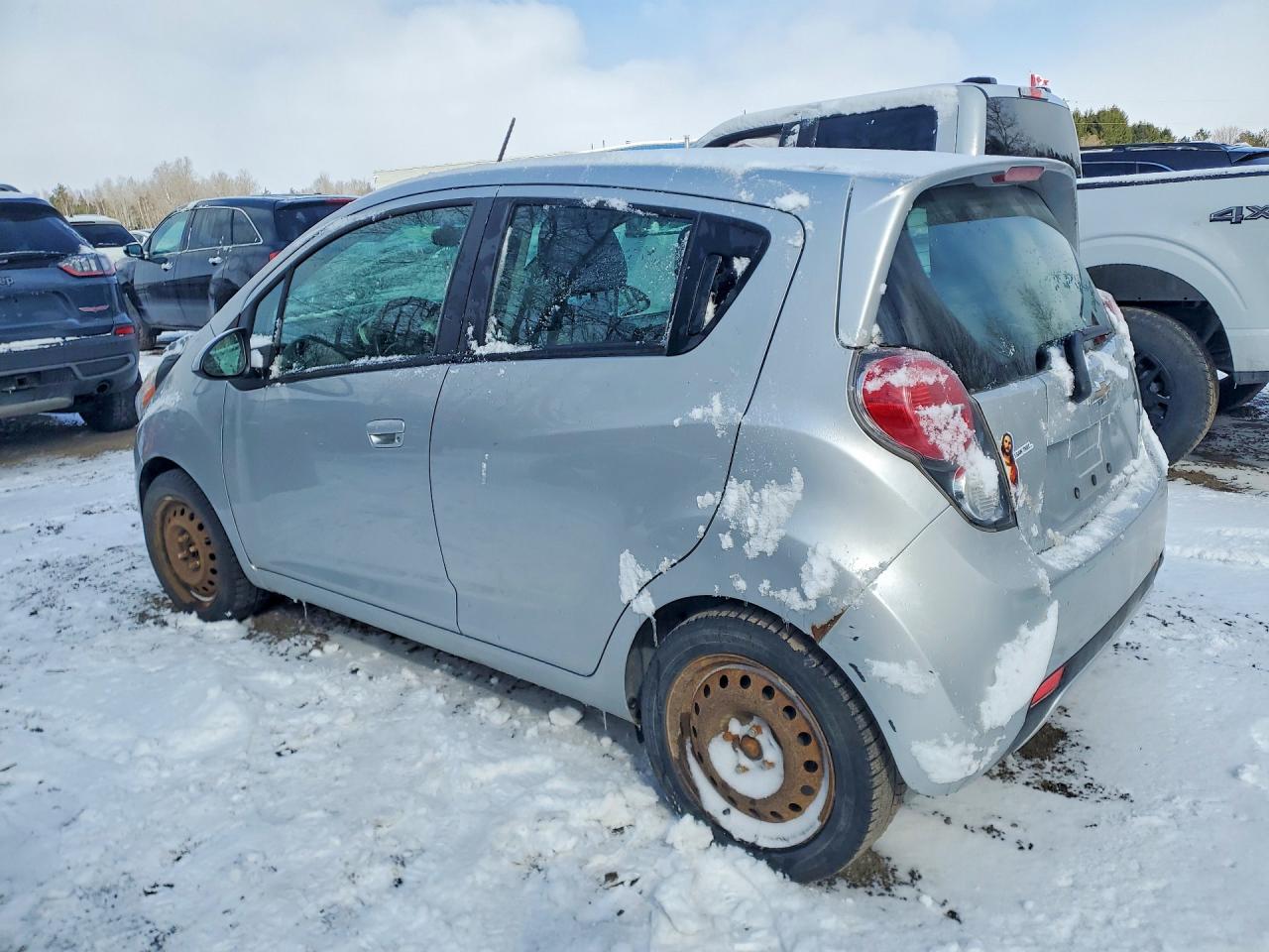 2015 CHEVROLET SPARK 1LT photo 2