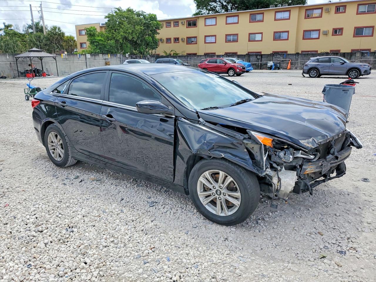 2013 HYUNDAI SONATA GLS photo 7
