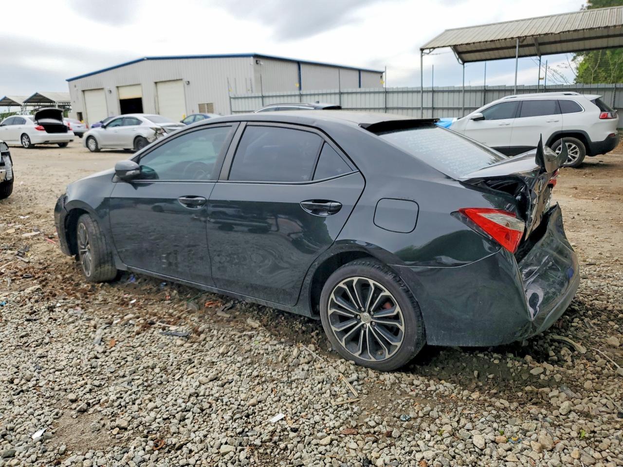 2016 TOYOTA COROLLA S PLUS photo 4