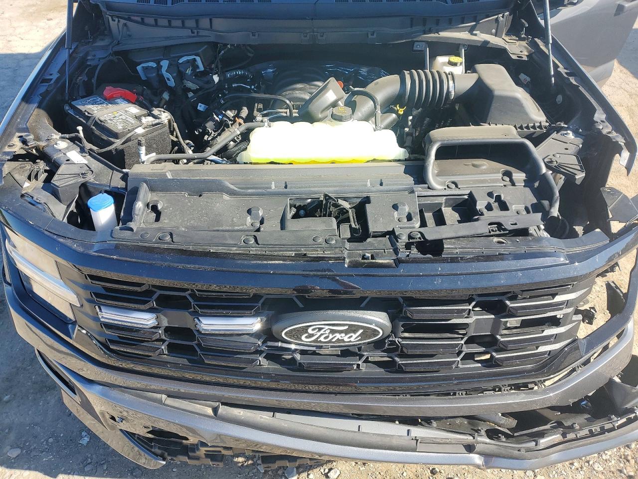2025 FORD F150 STX photo 21