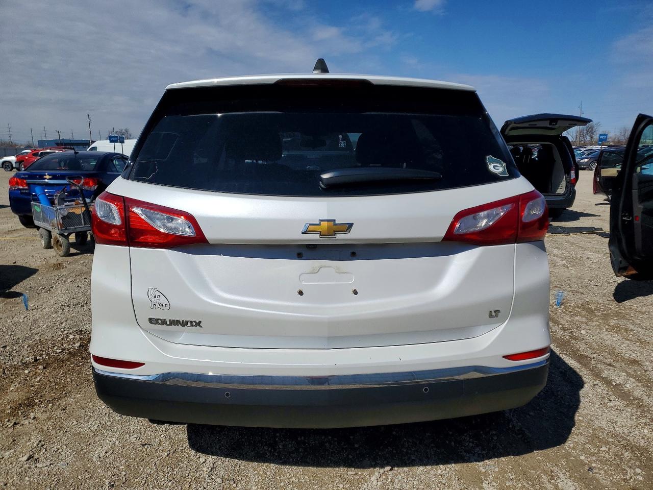 2018 CHEVROLET EQUINOX LT photo 6