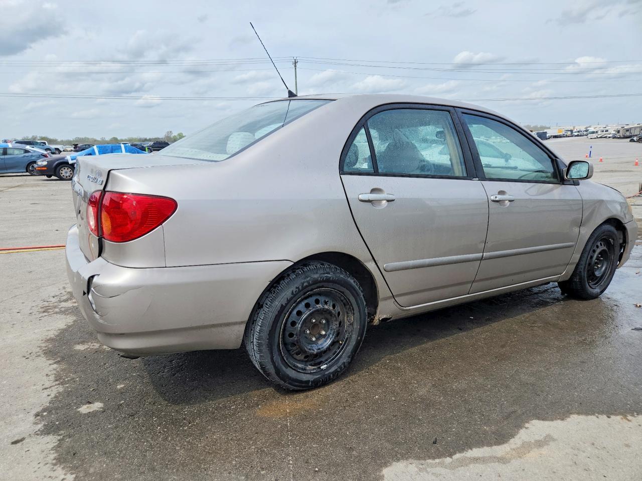 2003 TOYOTA COROLLA LE photo 3