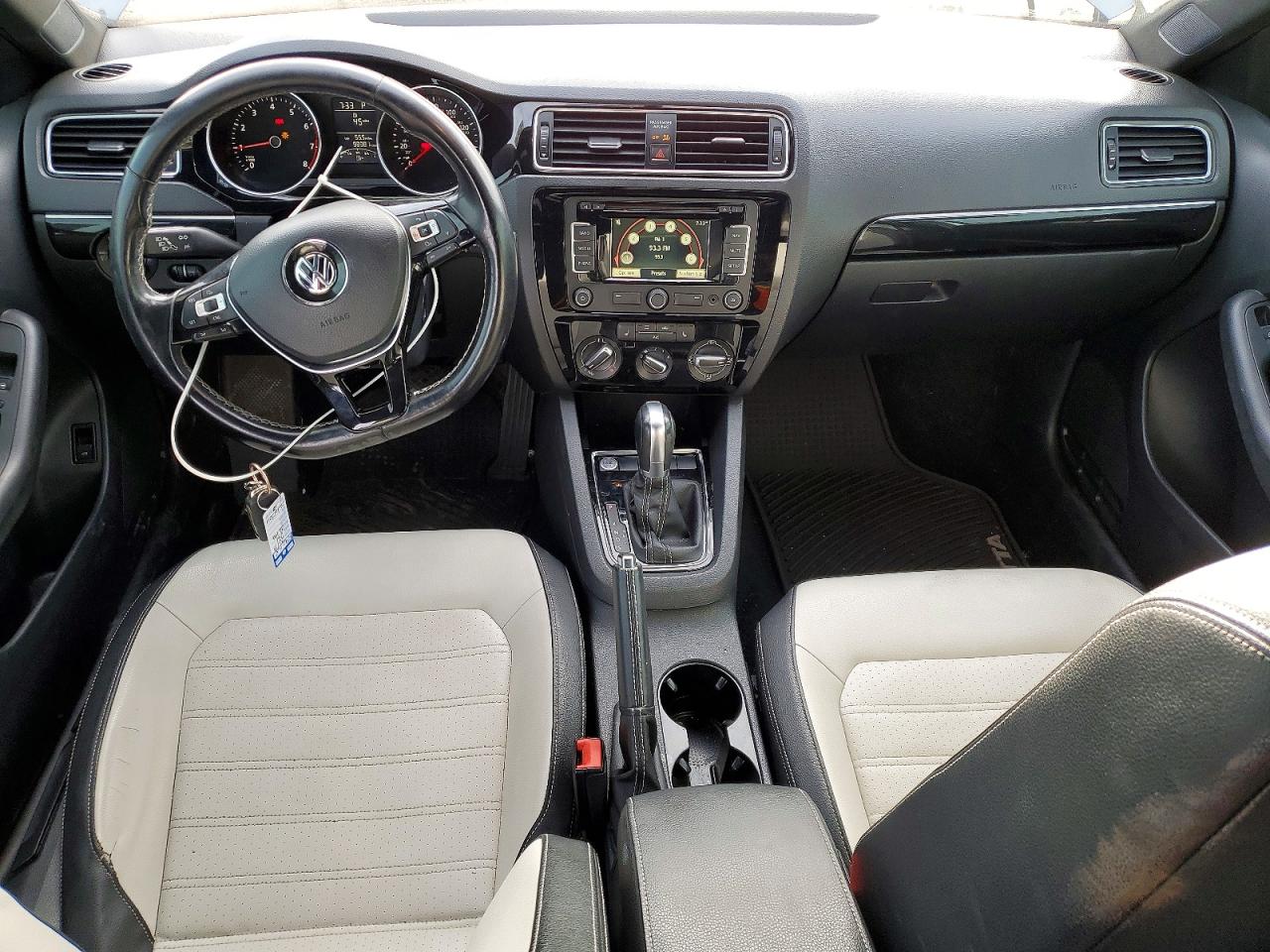 2015 VOLKSWAGEN JETTA SE photo 15