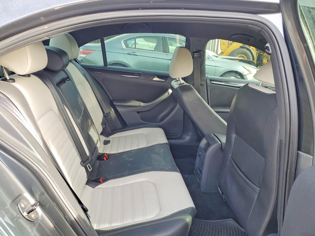 2015 VOLKSWAGEN JETTA SE photo 19