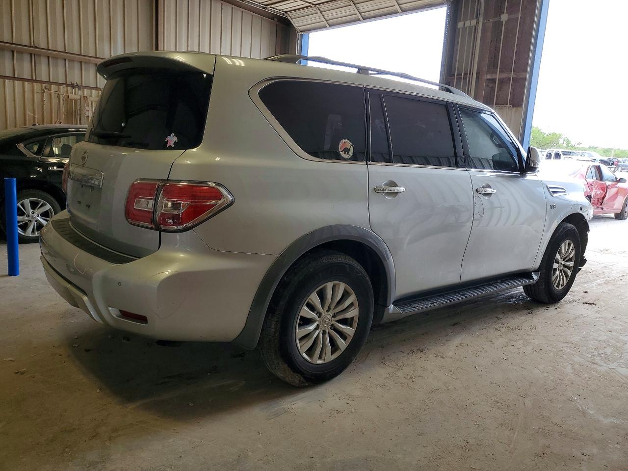 2018 NISSAN ARMADA SV photo 5