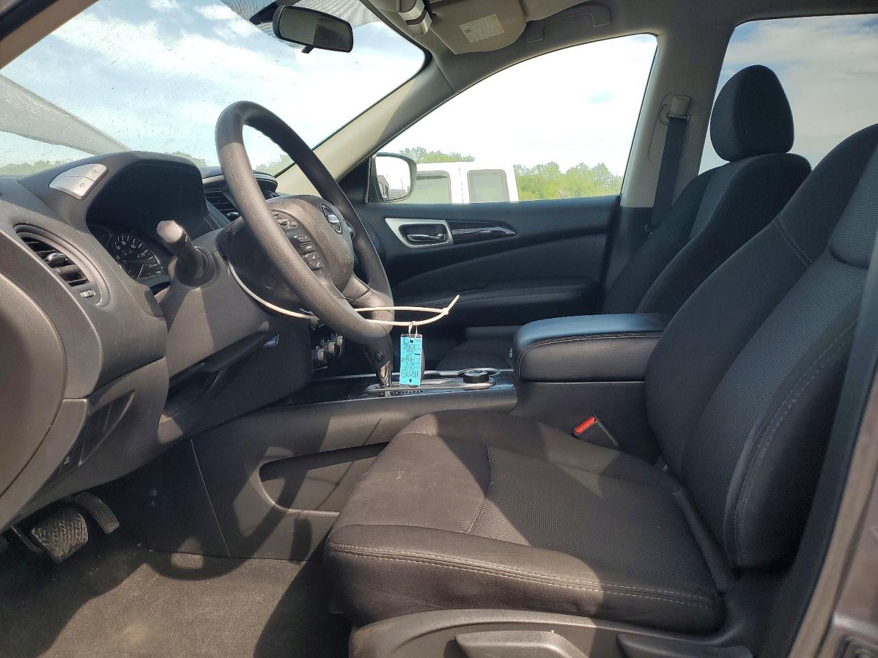 2020 NISSAN PATHFINDER S photo 13