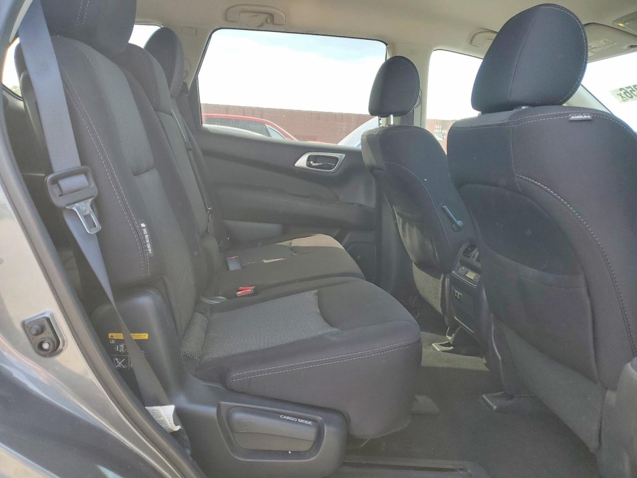 2020 NISSAN PATHFINDER S photo 21