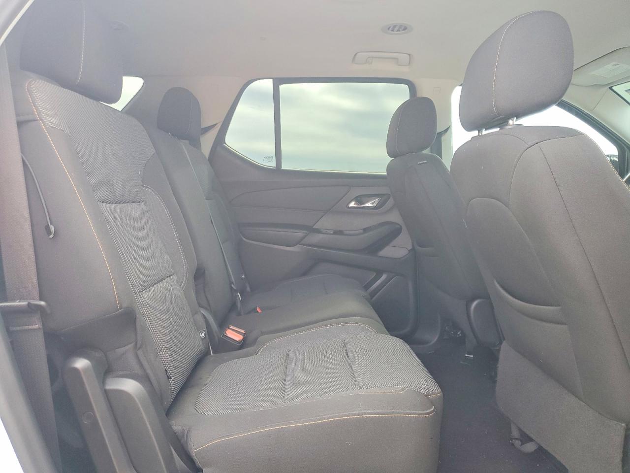 2020 CHEVROLET TRAVERSE LS photo 21