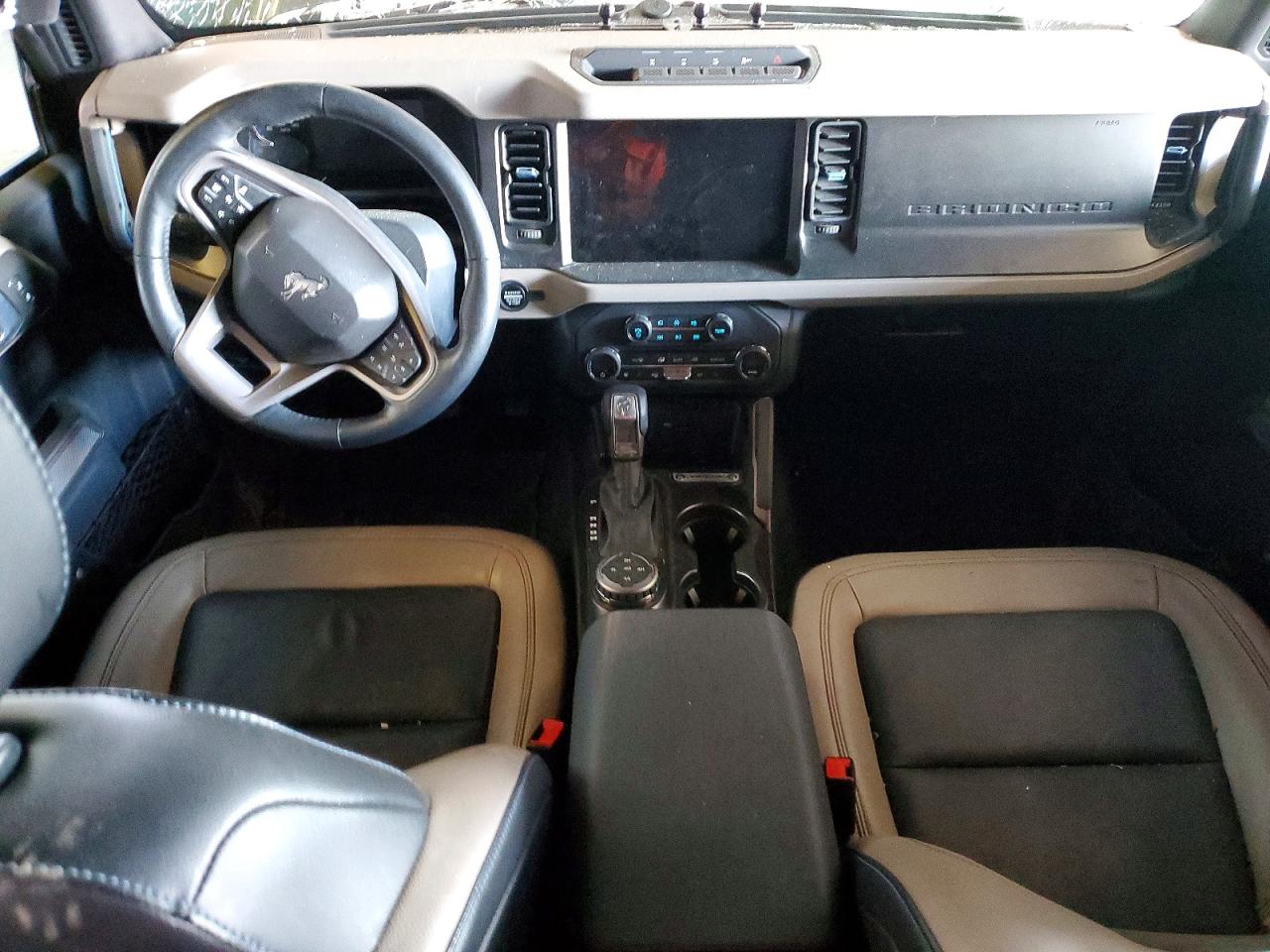 2023 FORD BRONCO BASE photo 15