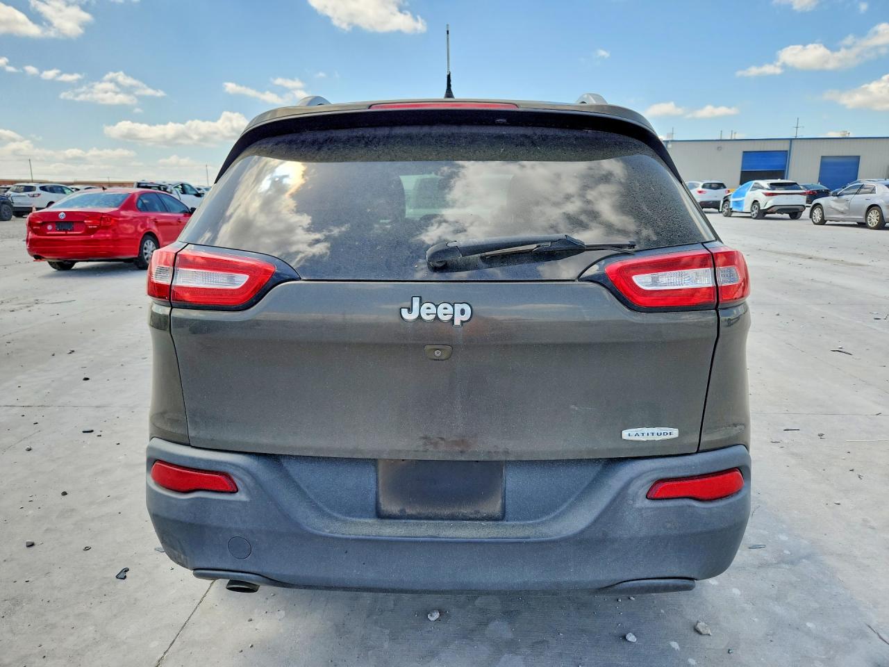 2015 JEEP CHEROKEE LATITUDE photo 6