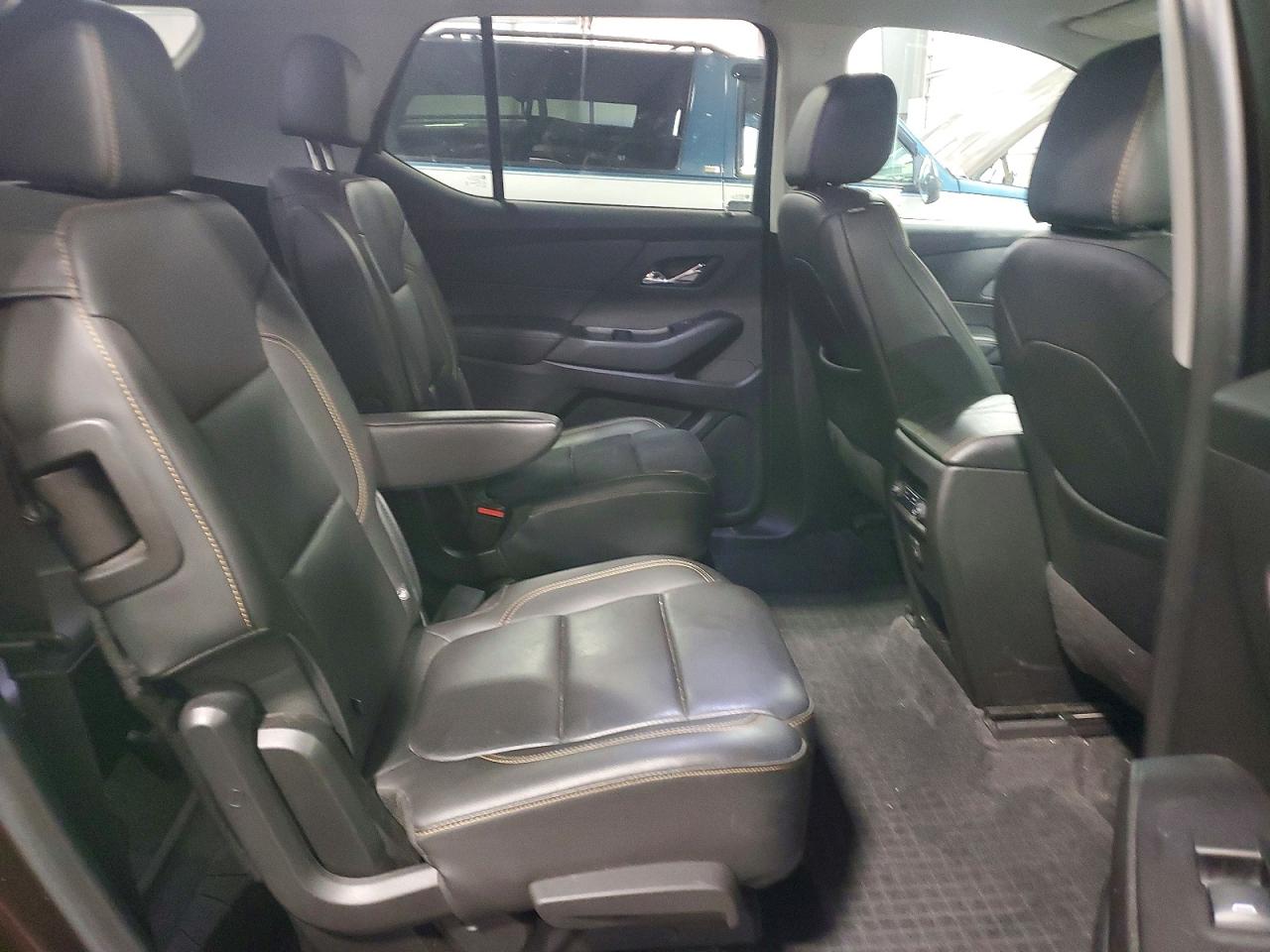 2020 CHEVROLET TRAVERSE LT photo 11