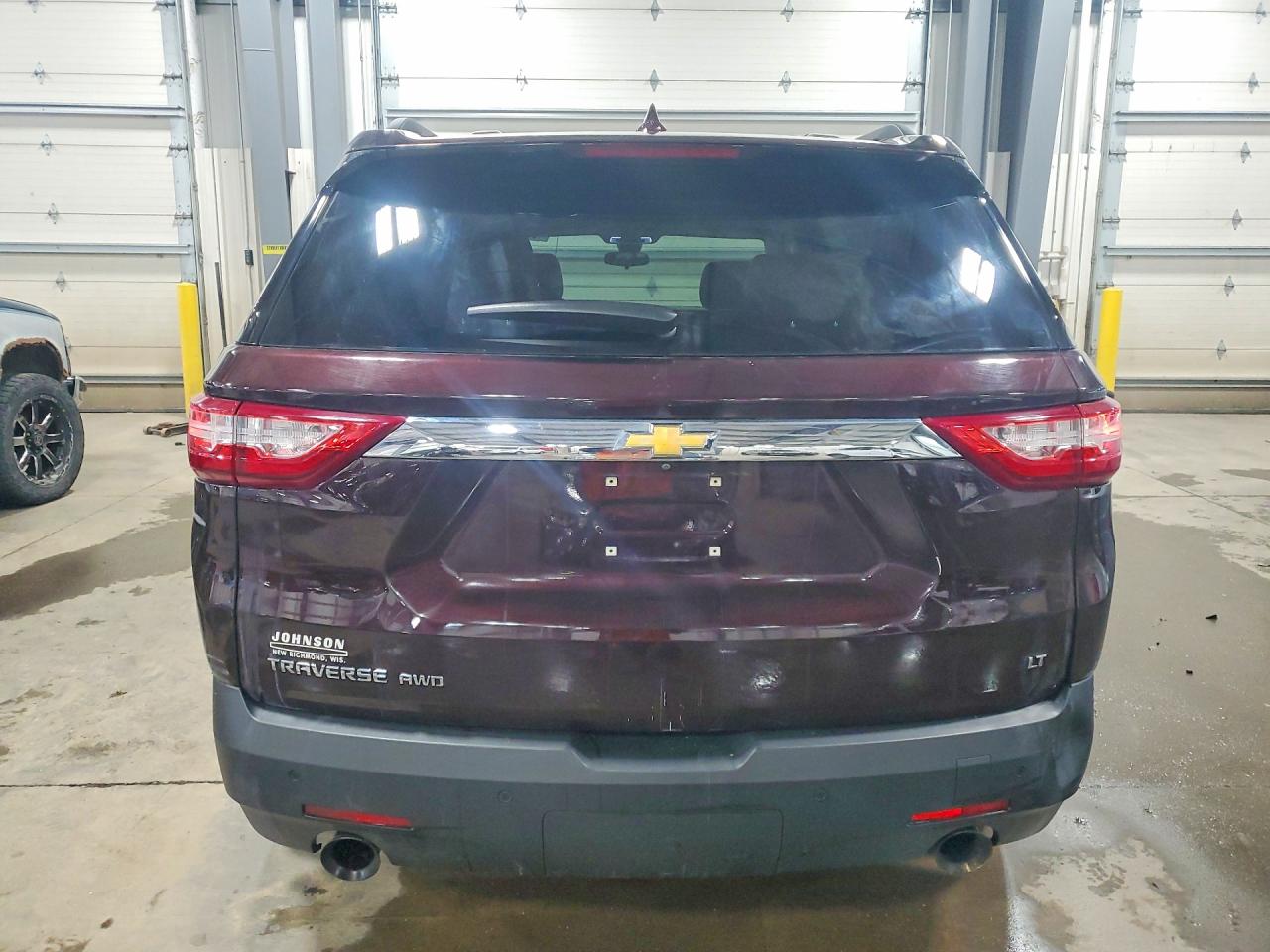 2020 CHEVROLET TRAVERSE LT photo 6