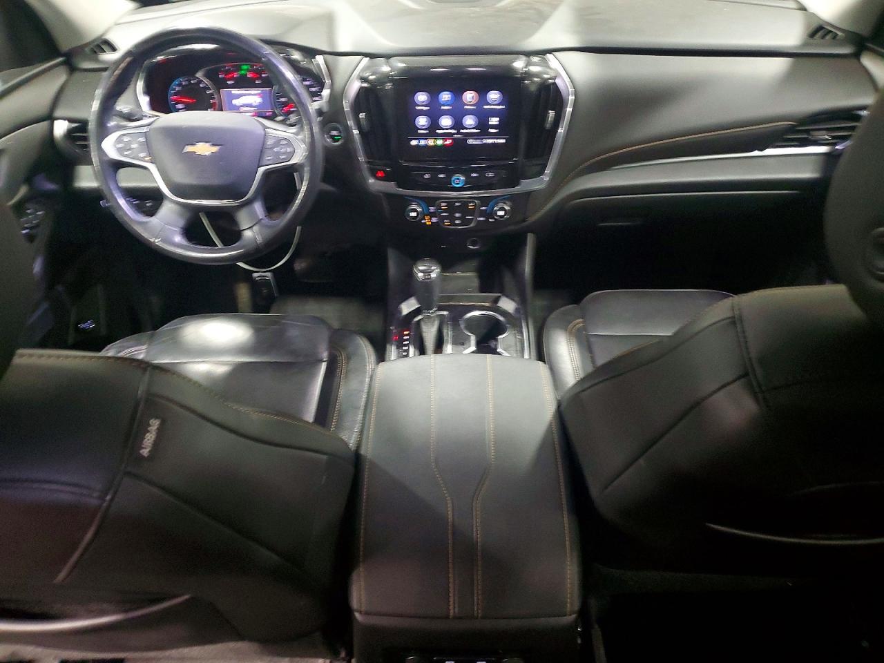 2020 CHEVROLET TRAVERSE LT photo 8