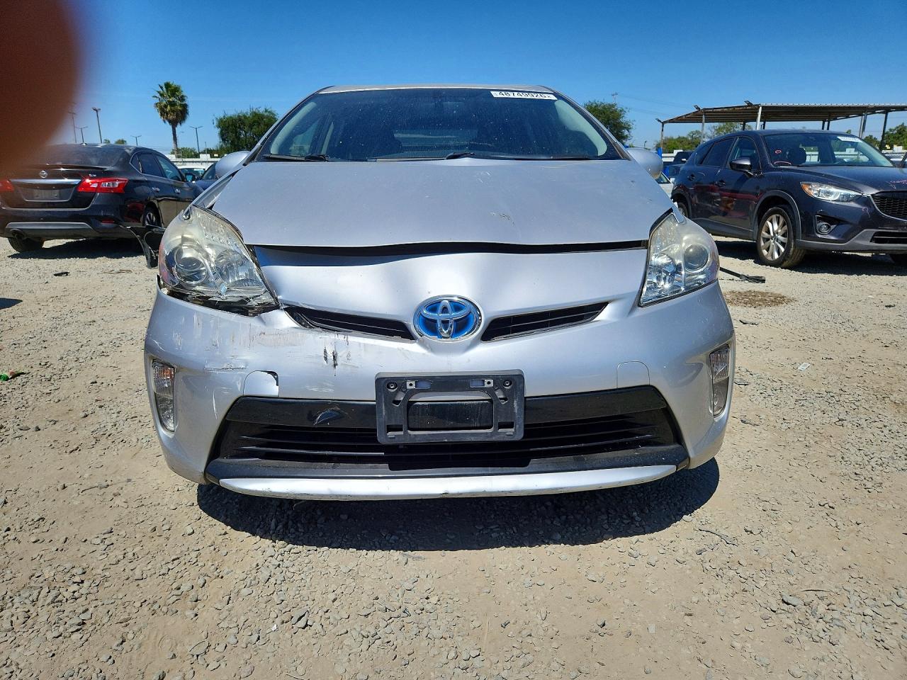 2015 TOYOTA PRIUS FOUR photo 13