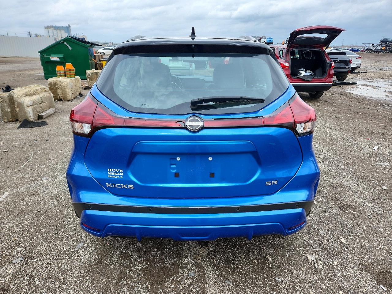 2023 NISSAN KICKS SR photo 6