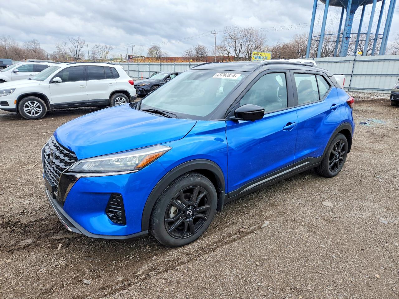 2023 NISSAN KICKS