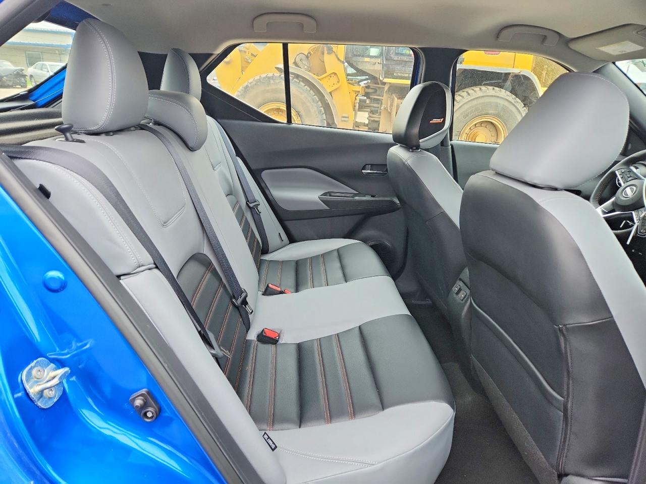 2023 NISSAN KICKS SR photo 10