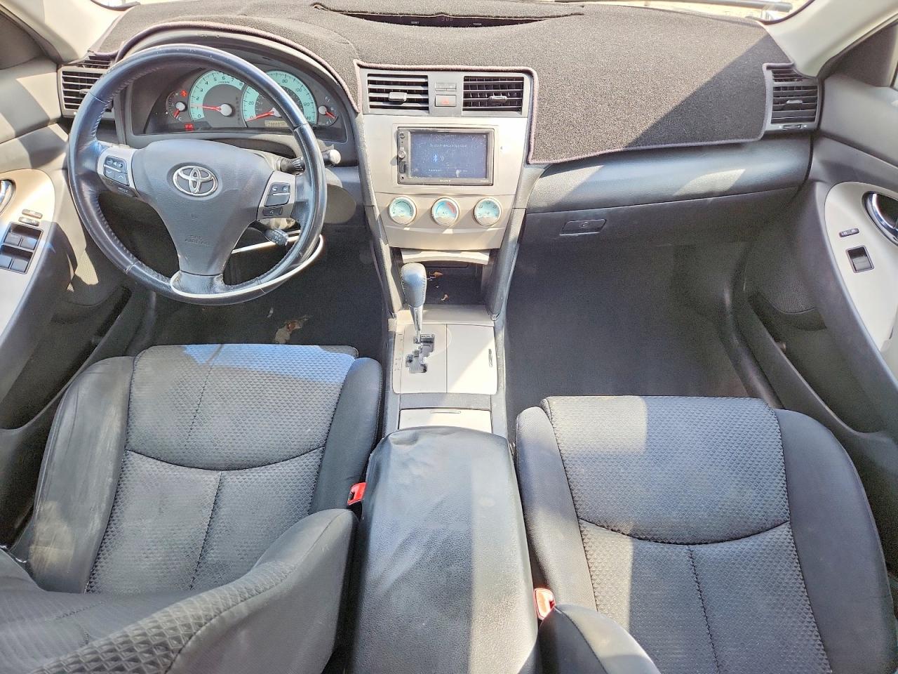 2009 TOYOTA CAMRY SE photo 15