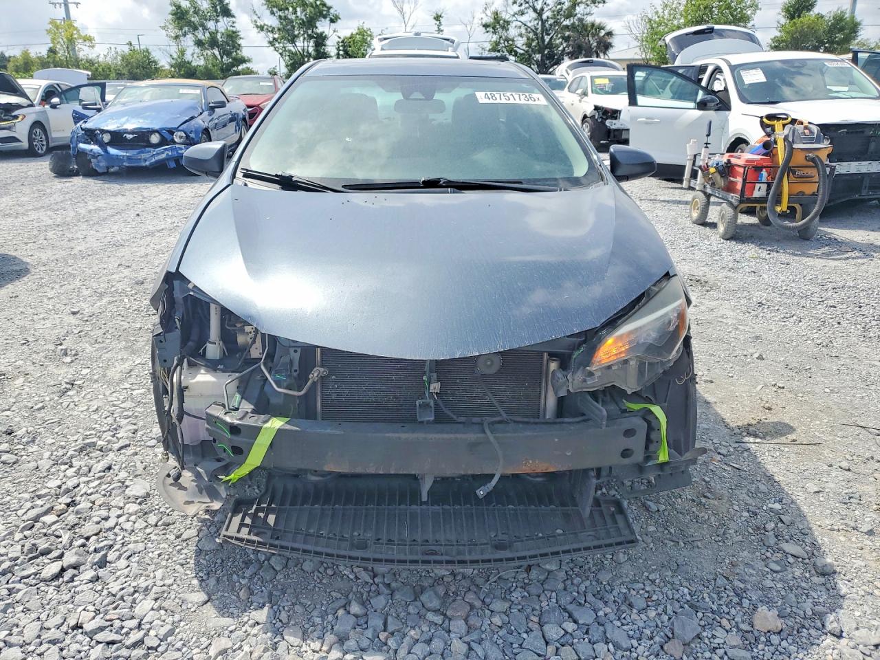 2017 TOYOTA COROLLA LE photo 9