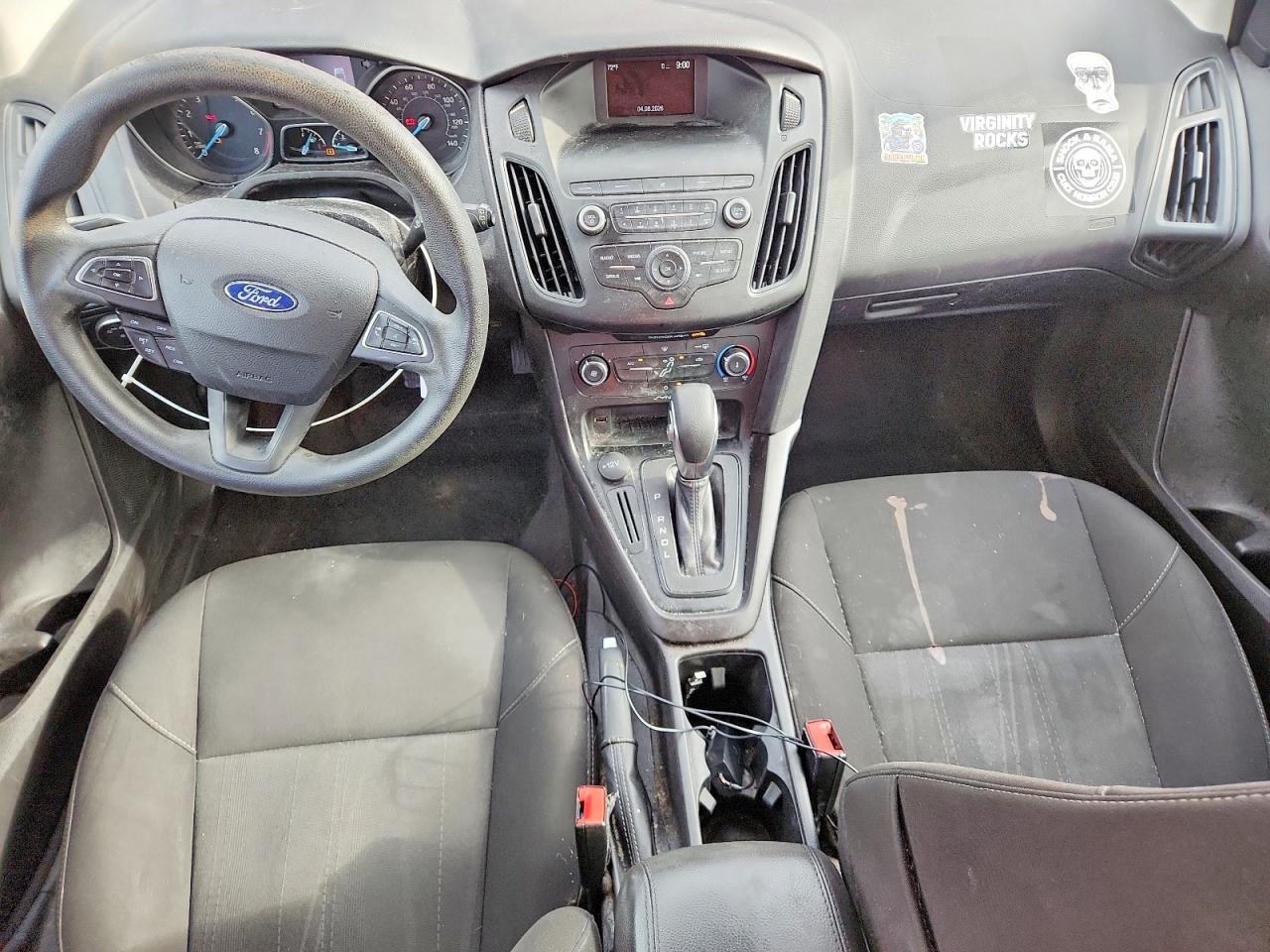 2018 FORD FOCUS SE photo 15