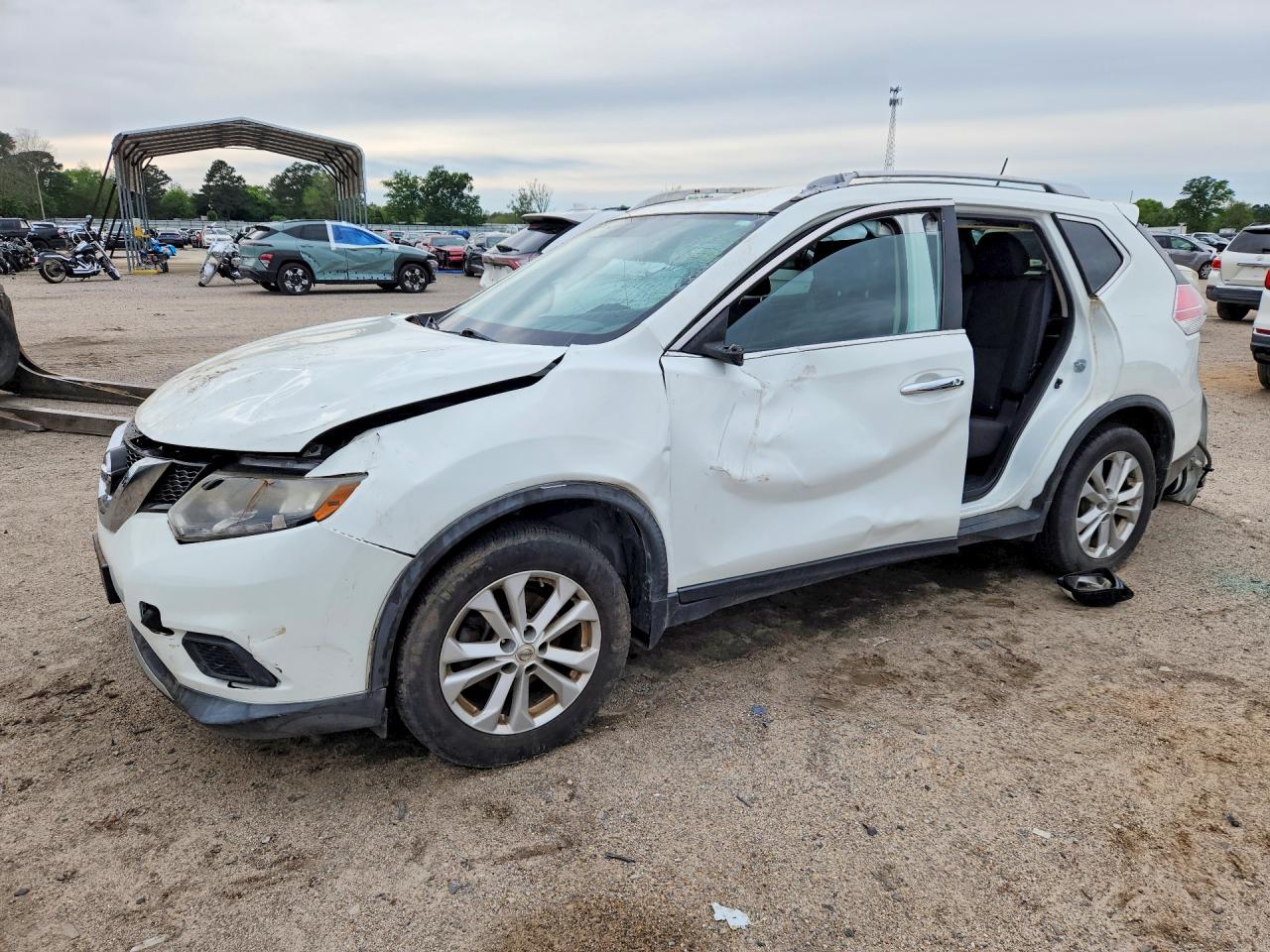 2016 NISSAN ROGUE