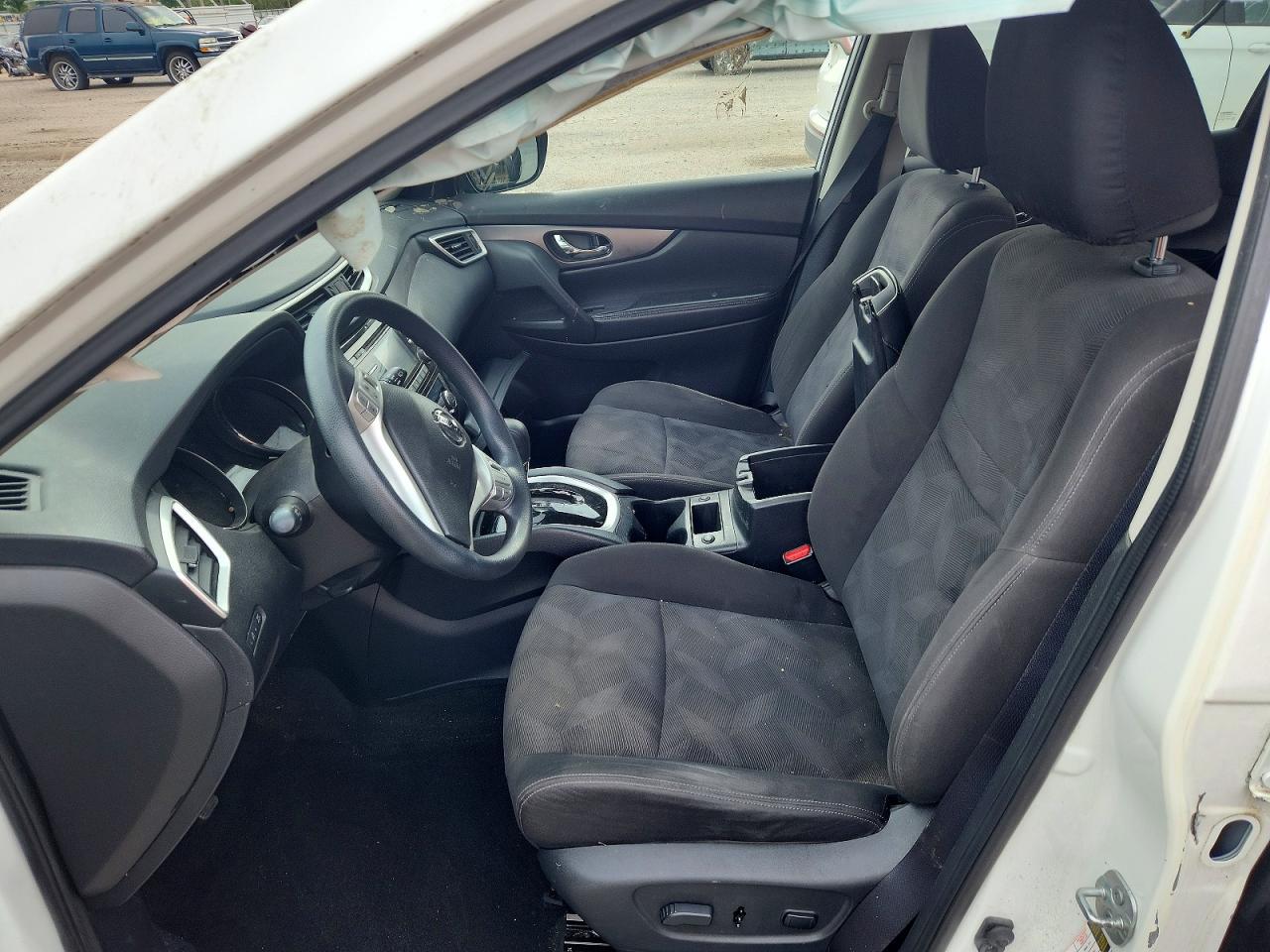 2016 NISSAN ROGUE S photo 19