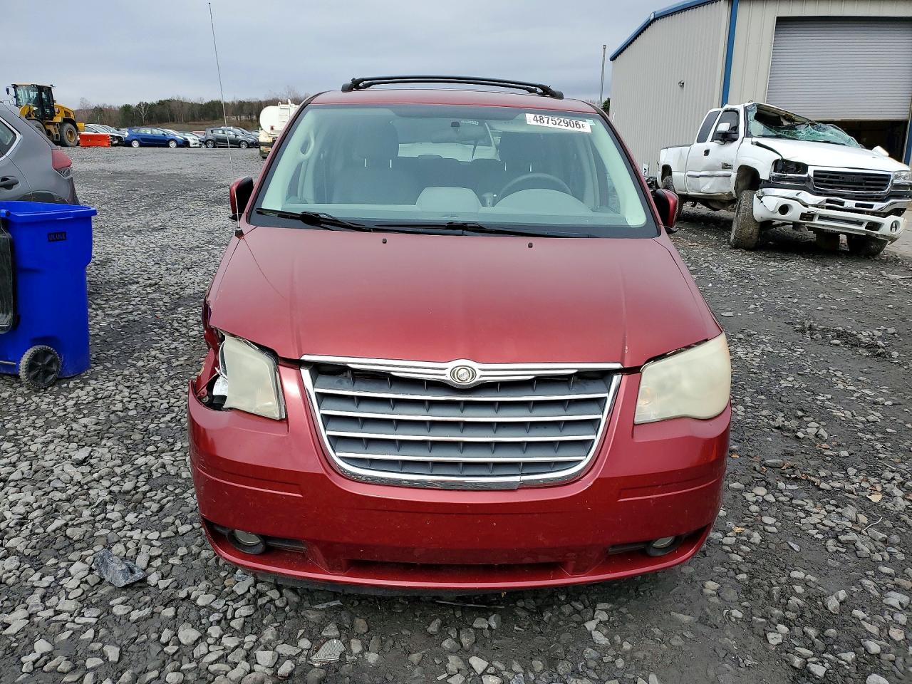 2010 CHRYSLER TOWN & COUNTRY TOURING photo 9