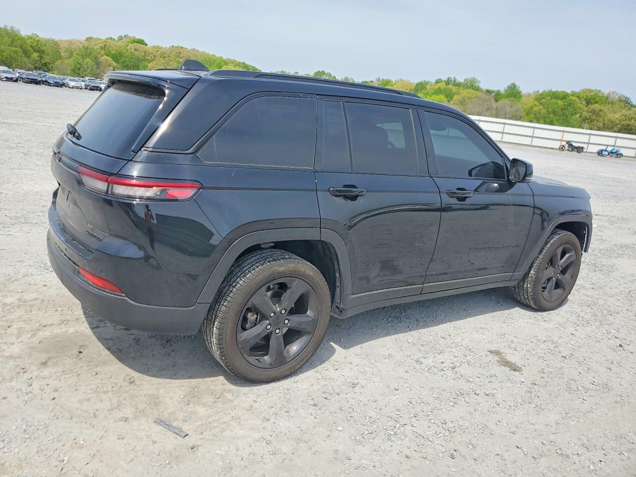 2024 JEEP GRAND CHEROKEE LIMITED photo 5
