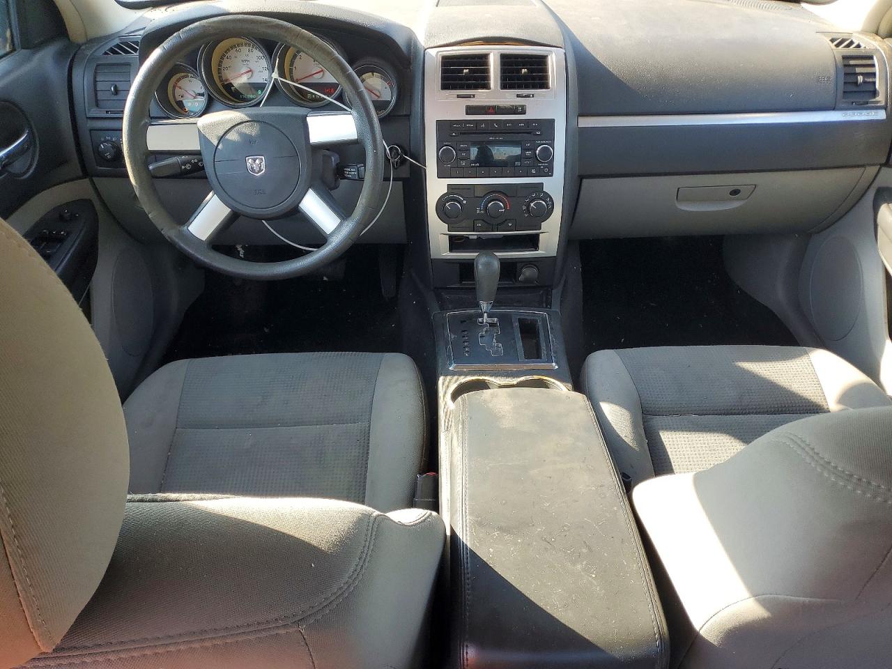 2010 DODGE CHARGER SXT photo 15