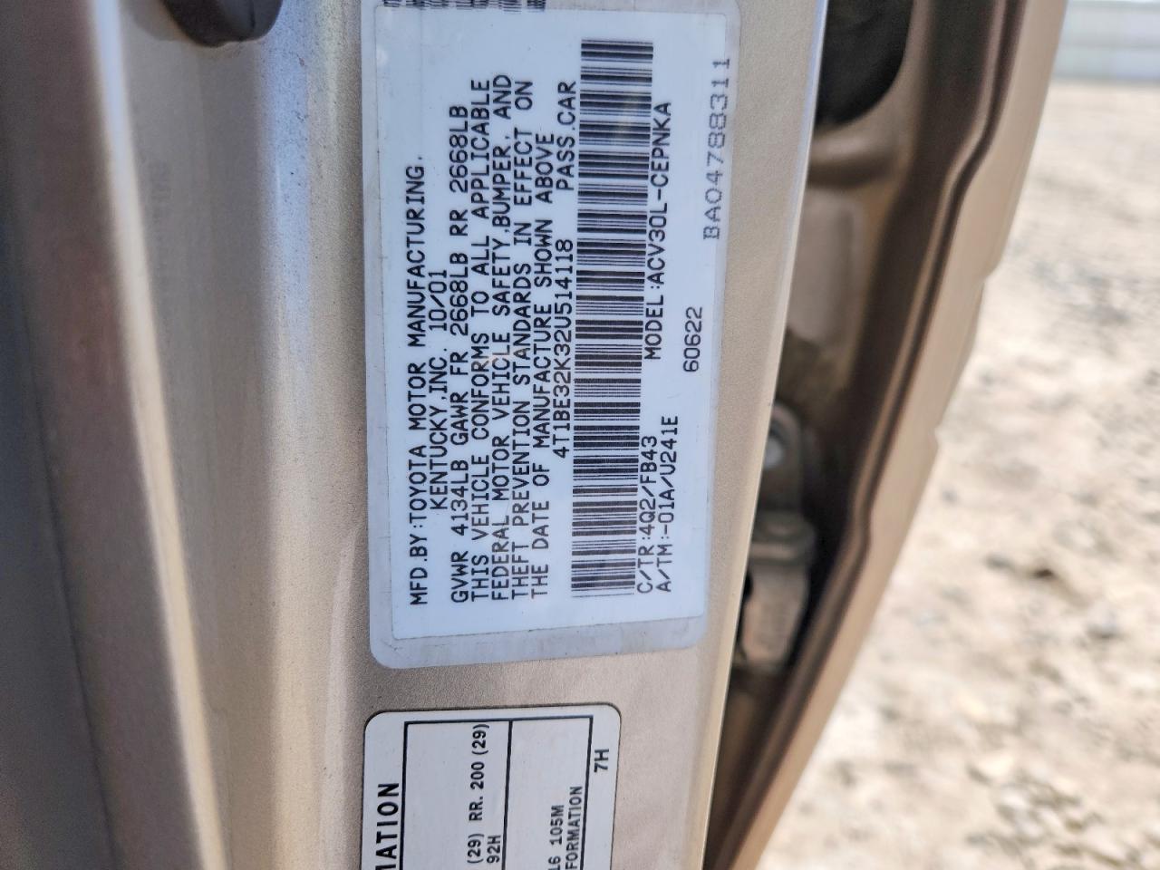 2002 TOYOTA CAMRY LE photo 23
