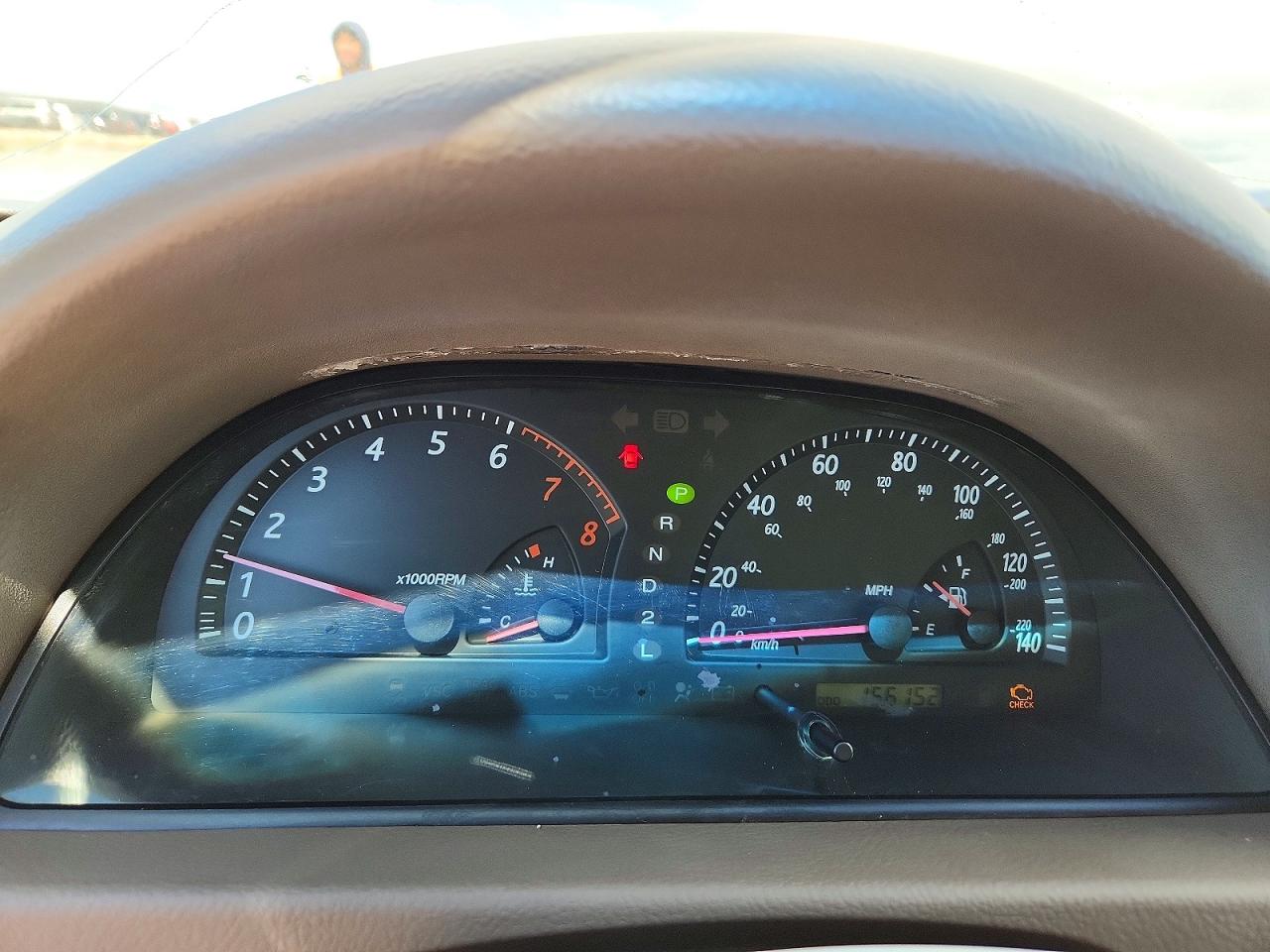 2002 TOYOTA CAMRY LE photo 17