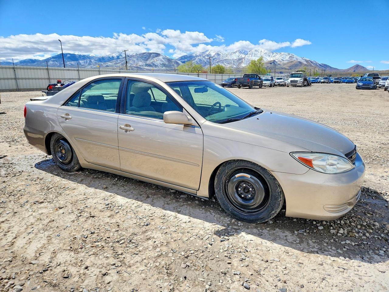 2002 TOYOTA CAMRY LE photo 7