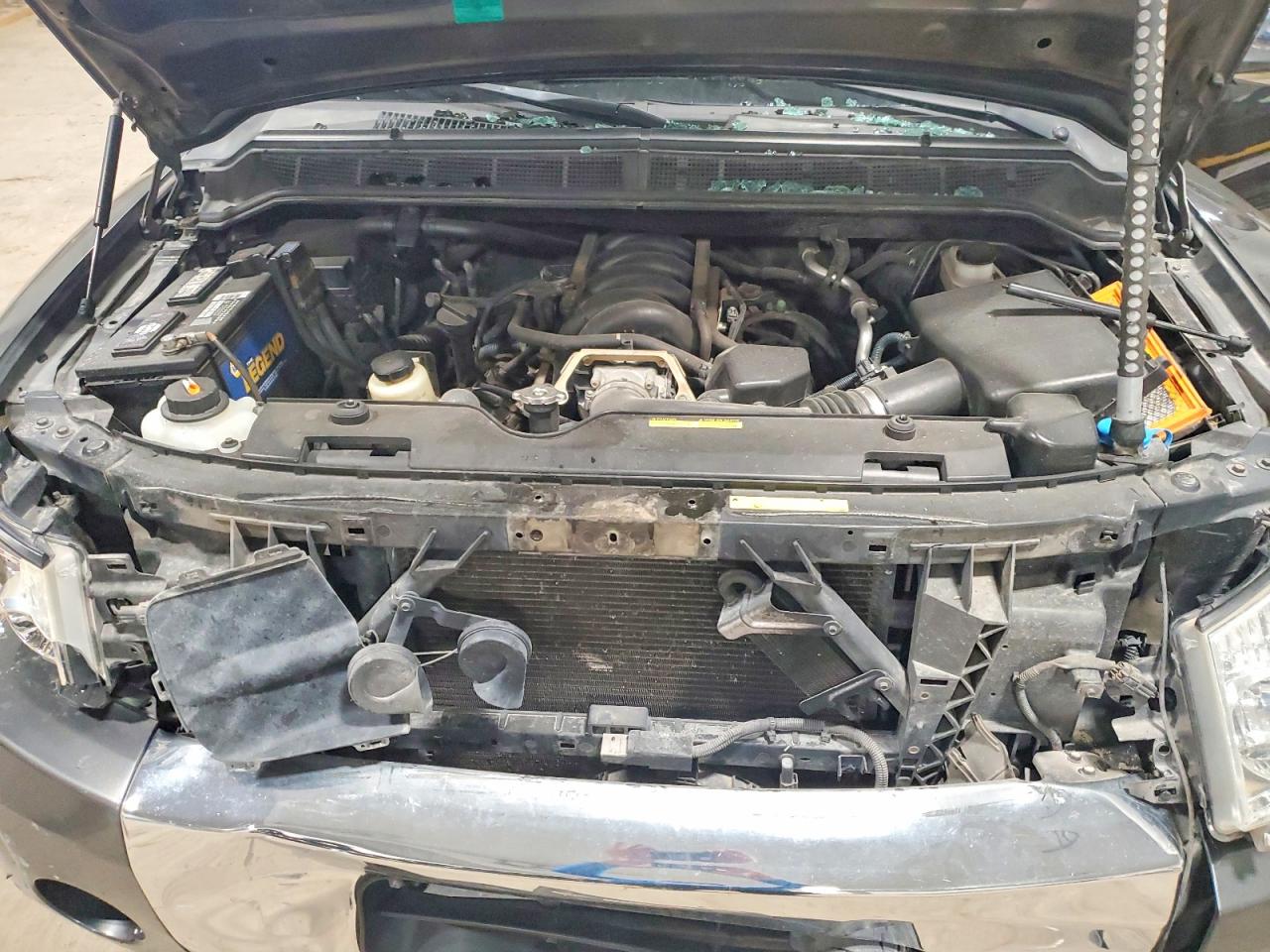 2004 NISSAN ARMADA SE photo 34