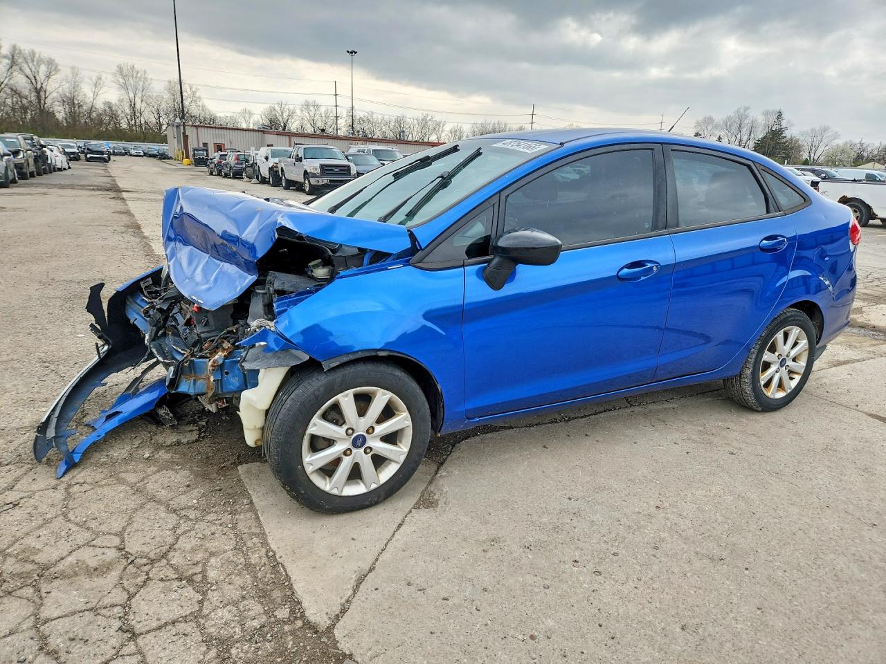 2011 FORD FIESTA