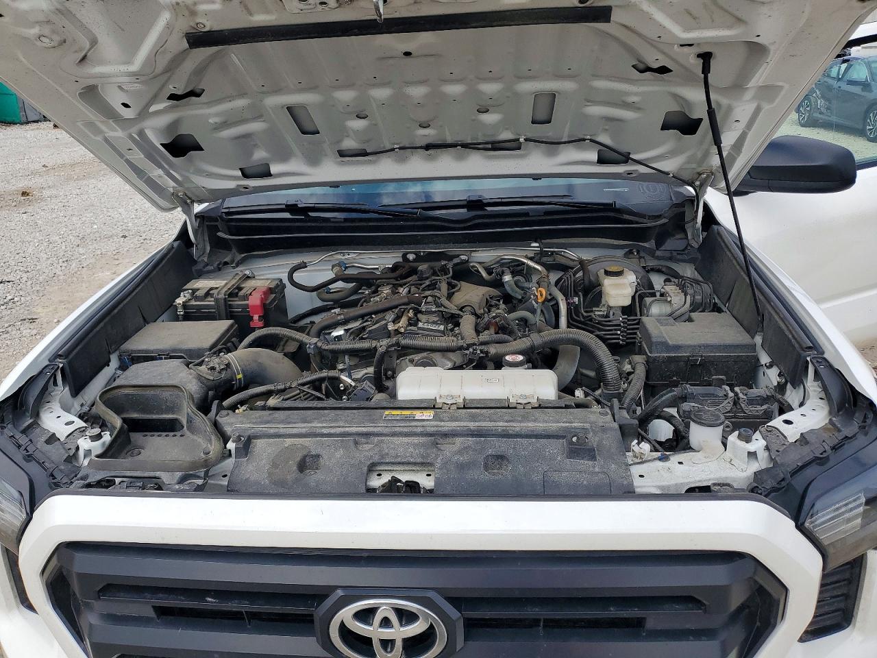 2024 TOYOTA TACOMA photo 23