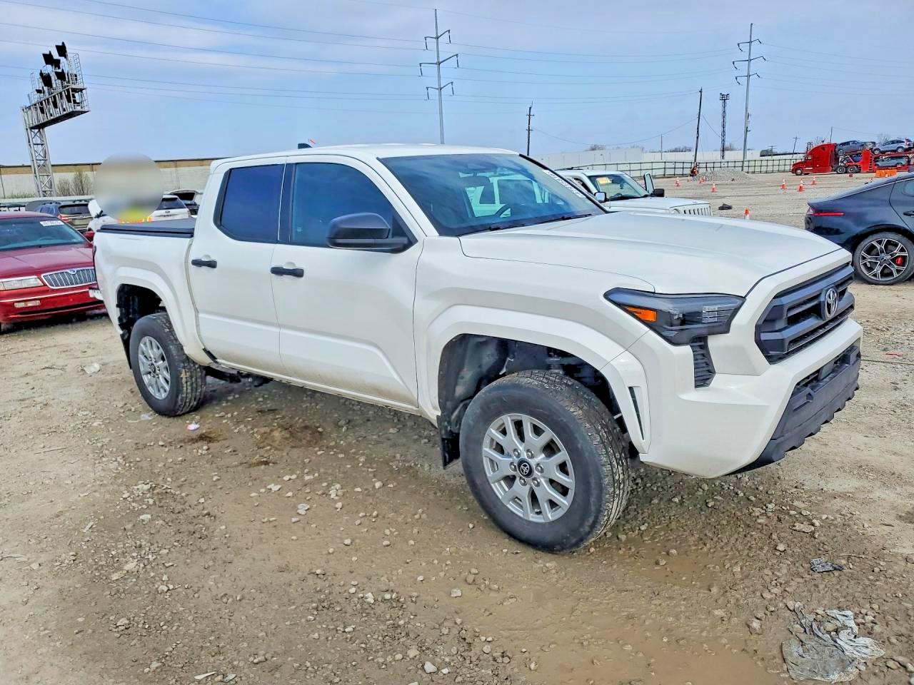 2024 TOYOTA TACOMA photo 7