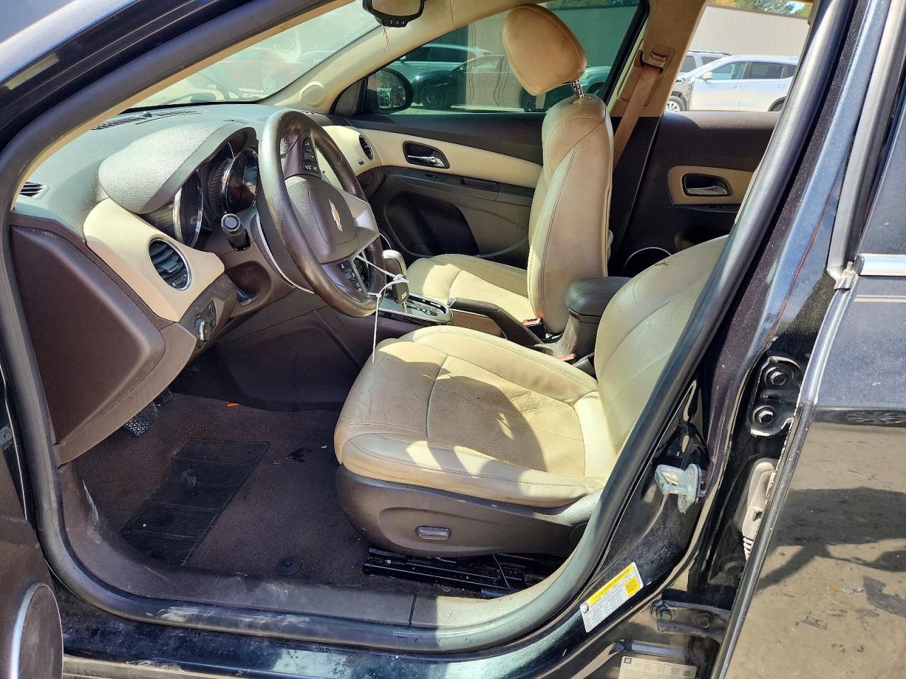 2011 CHEVROLET CRUZE LTZ photo 13