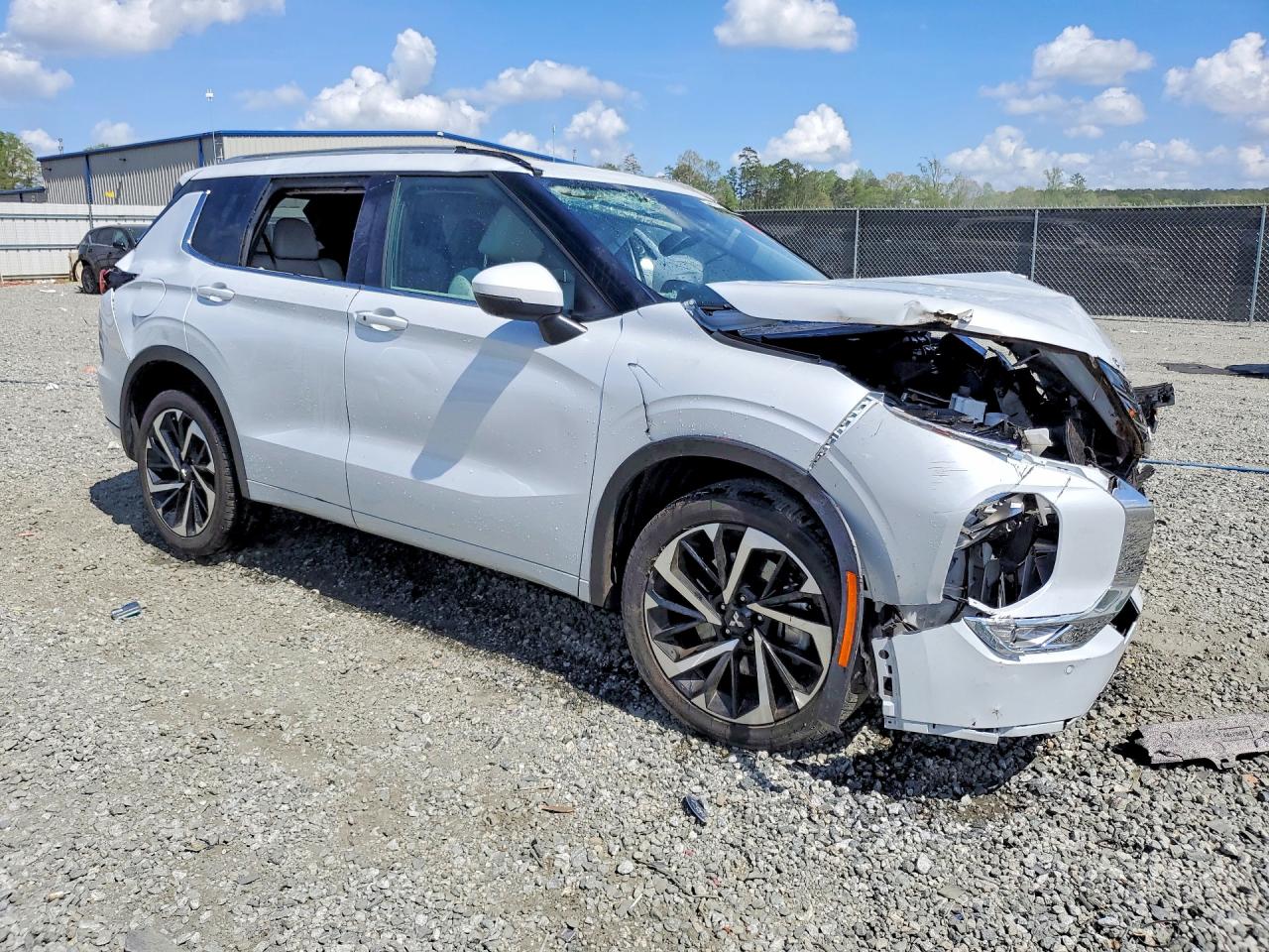 2024 MITSUBISHI OUTLANDER SEL photo 7