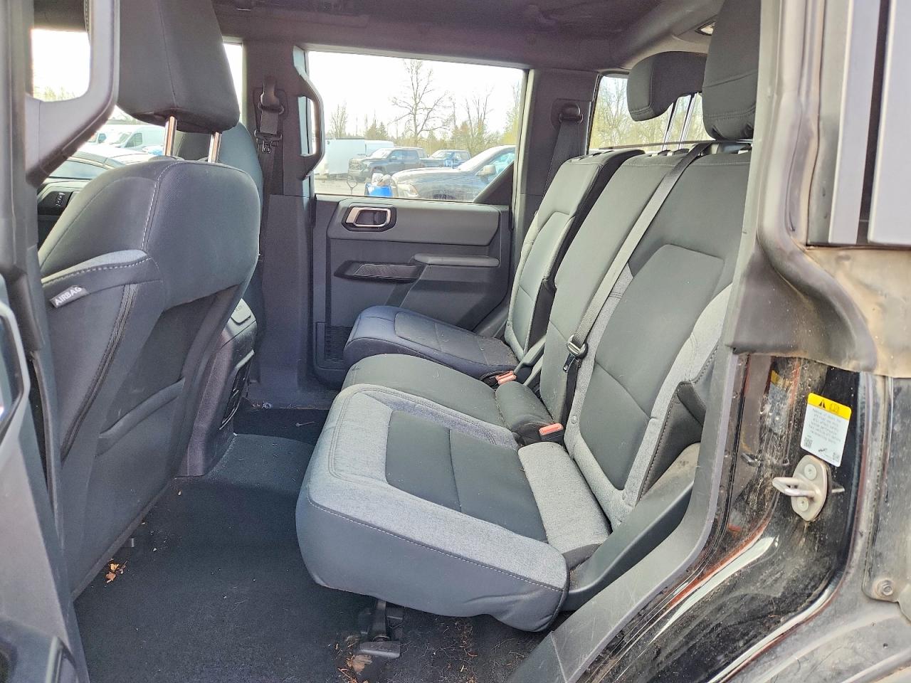 2022 FORD BRONCO BASE photo 28