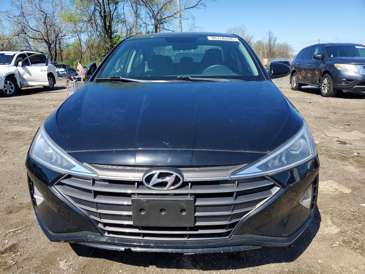 2019 HYUNDAI ELANTRA SE photo 13