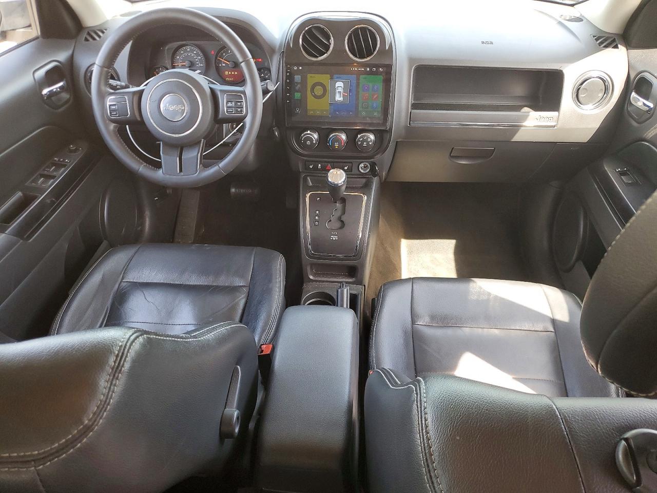 2015 JEEP PATRIOT photo 8