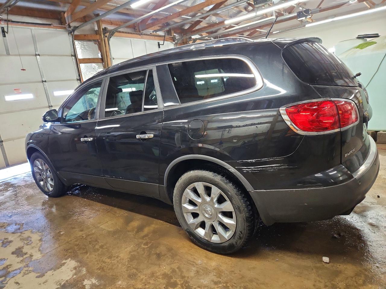 2010 BUICK ENCLAVE CXL photo 4
