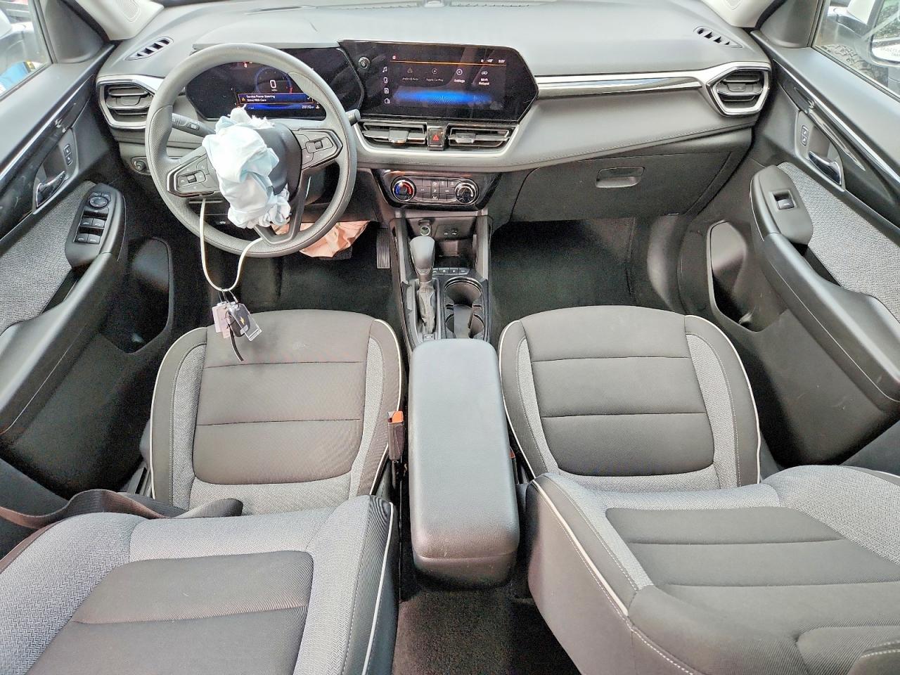 2025 CHEVROLET TRAILBLAZER LT photo 15