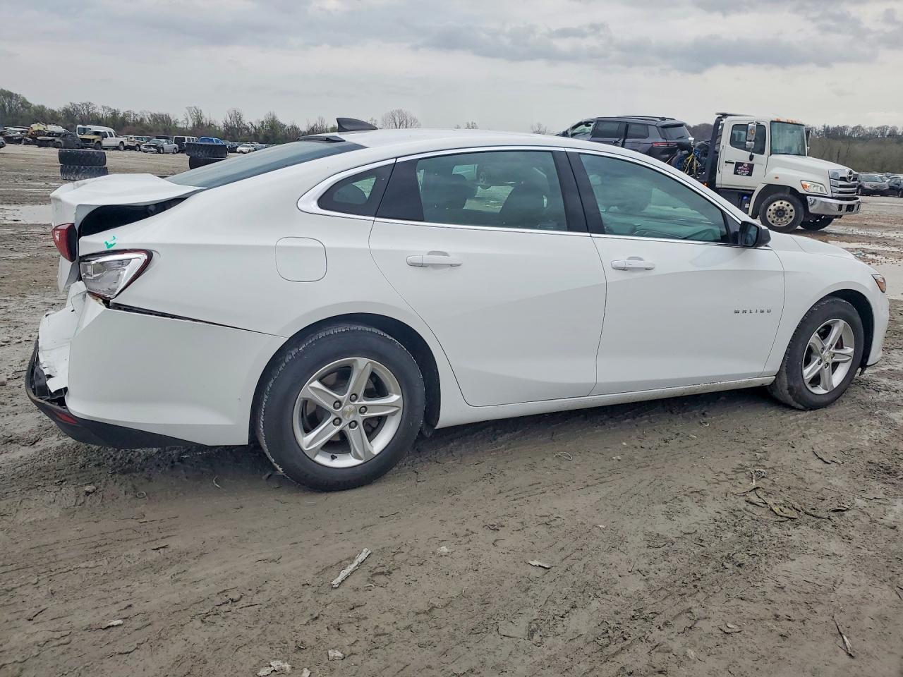 2022 CHEVROLET MALIBU LS photo 5