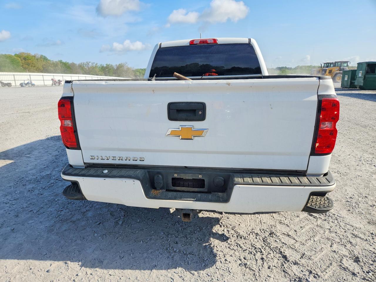 2017 CHEVROLET SILVERADO C1500 CUSTOM photo 6