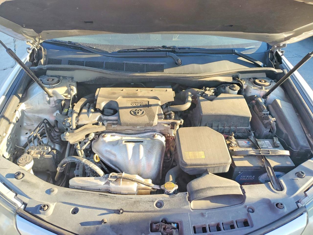 2012 TOYOTA CAMRY SE photo 21
