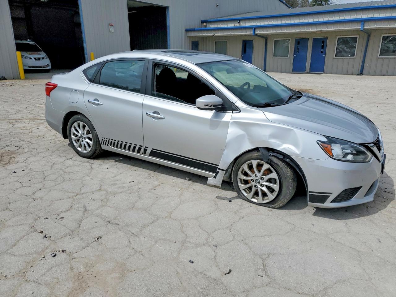 2016 NISSAN SENTRA SV photo 7
